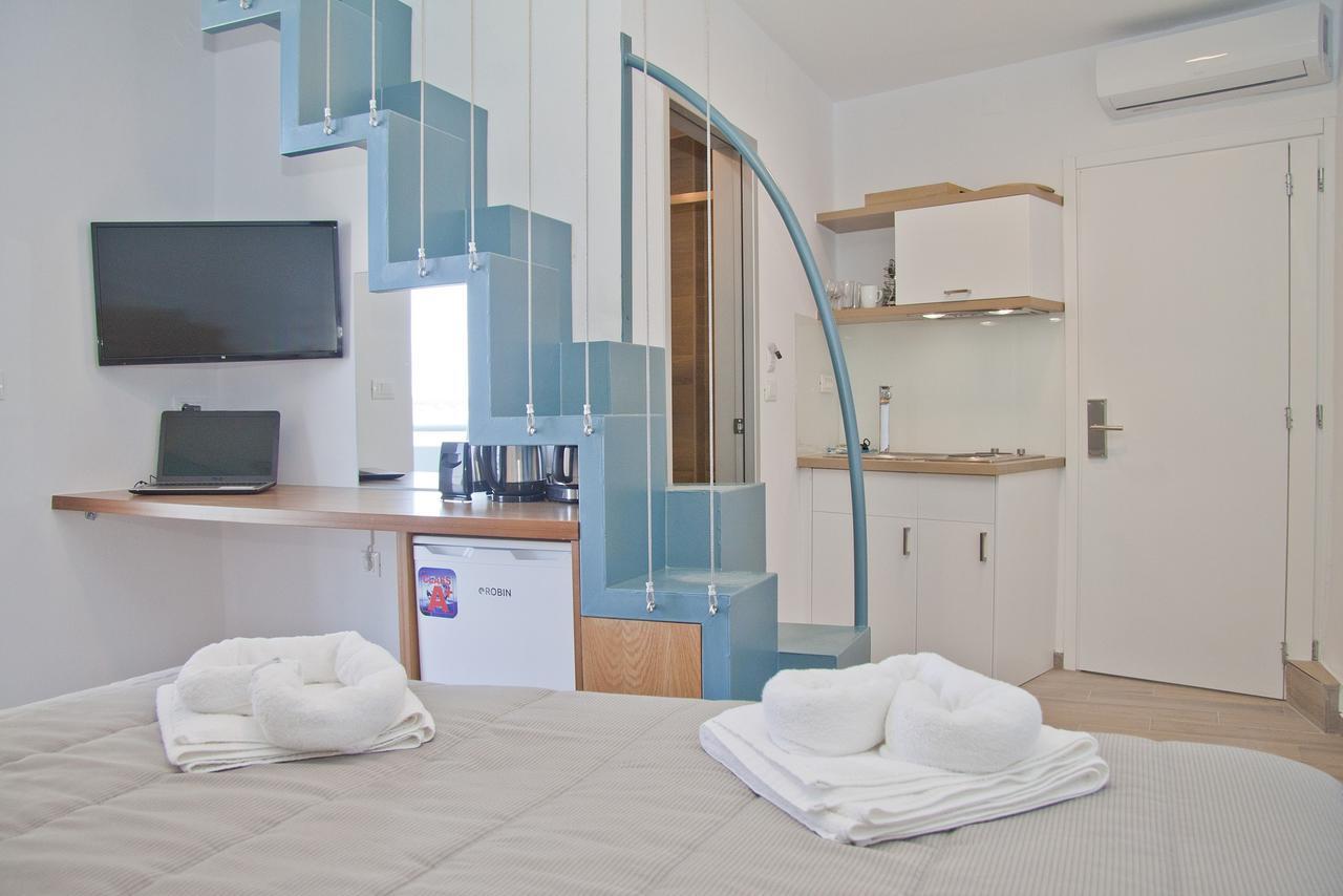 Christina Beach Hotel Ханя Екстериор снимка